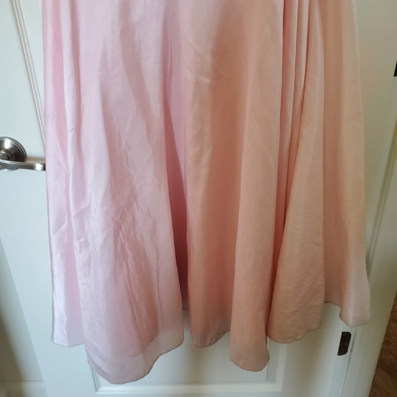 Tony Bowls Paris Pink Beaded Evening Gown, Size 4 - Picture 6 of 12